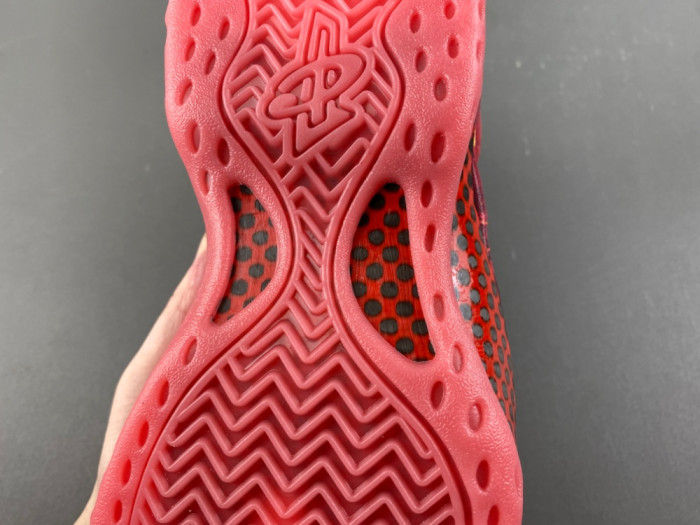 Nike Air Foamposite One Stranger Things IR7336-001