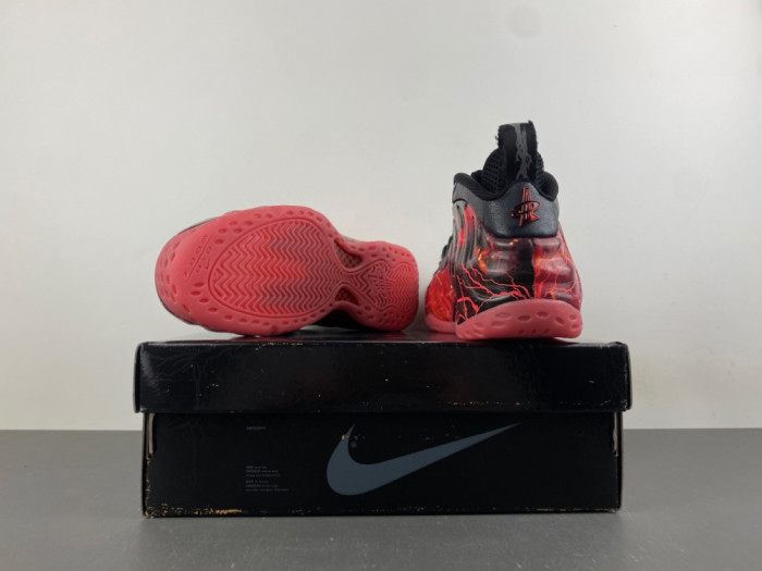 Nike Air Foamposite One Stranger Things IR7336-001