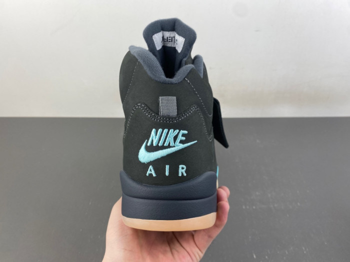 SoleFly x Air Jordan 5 IU0734-001
