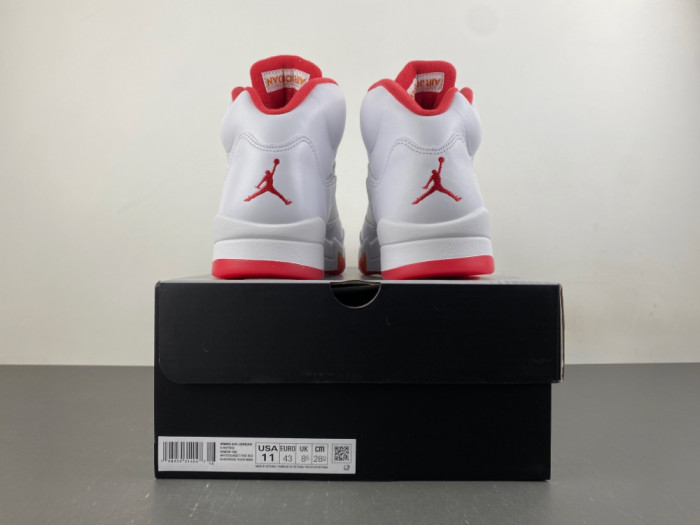 Air Jordan 5 “Sunset” IV5678-102