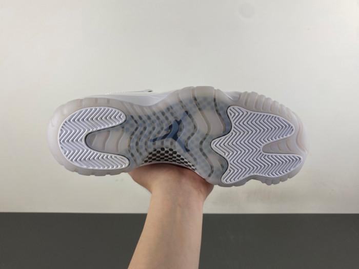 Comme des Garçons Homme Plus x Air Jordan 11 White IV7639-100