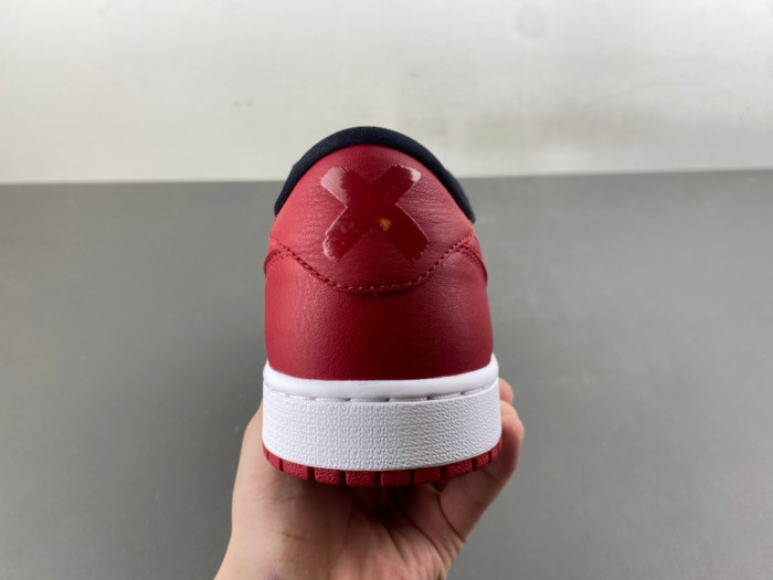 Air Jordan 1 Low OG “Banned” IW6276-001