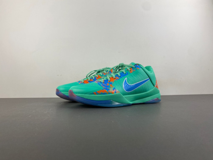 Nike Kobe 5 Protro Jalen Brunson NY vs. NY PE IX1200-300