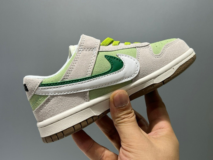 KIDS DUNK SHOES
