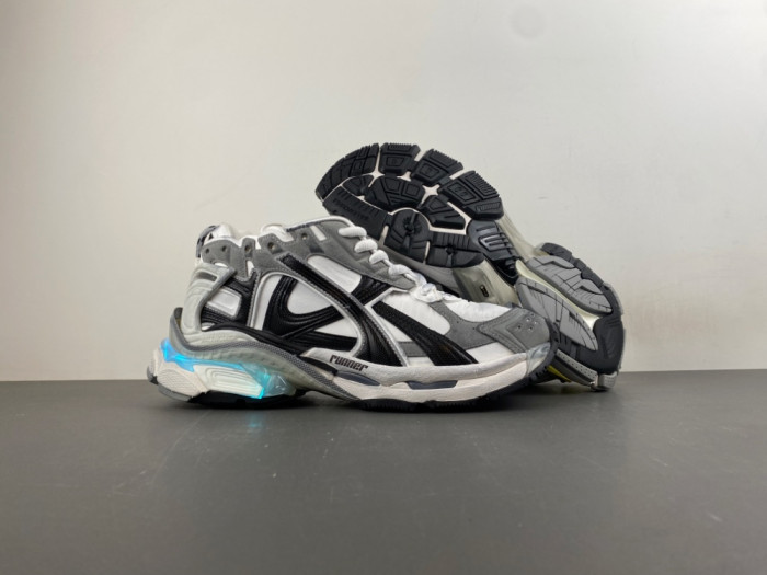 Balen Runner Sneakers LED 853225-WRNLD 9012