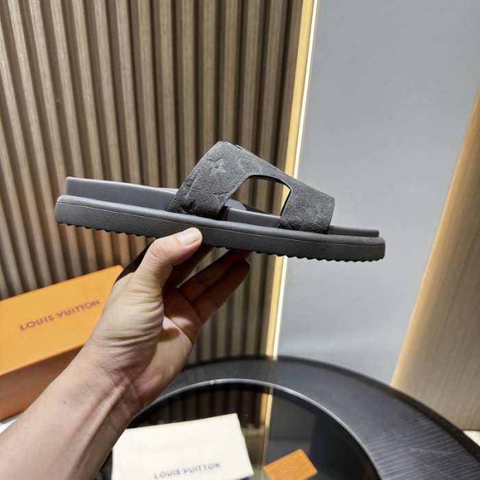 L1VV Mule