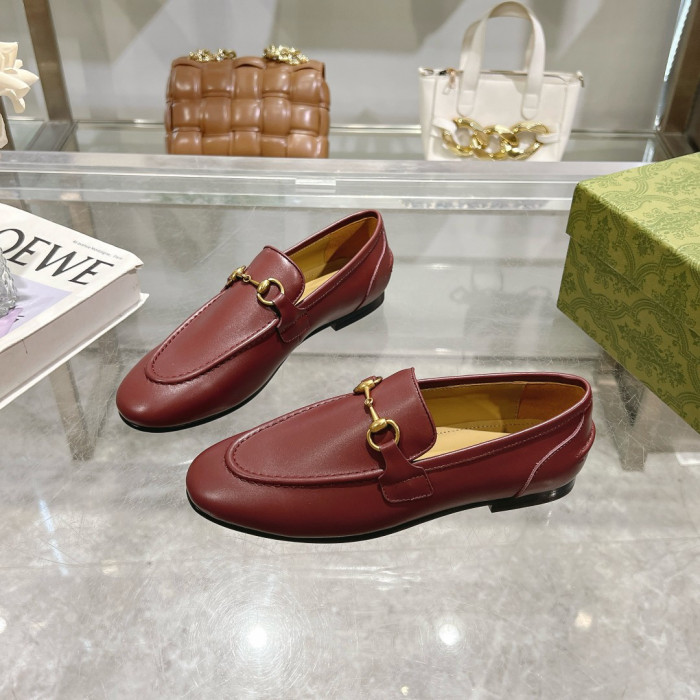 GU Loafer
