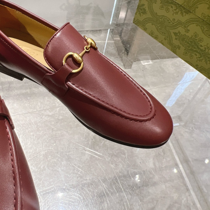 GU Loafer