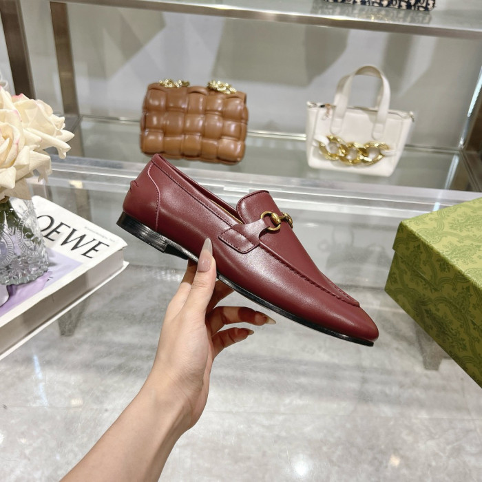 GU Loafer