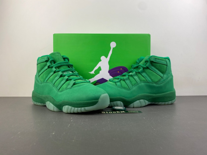 Air Jordan 11 Green lQ5700-900
