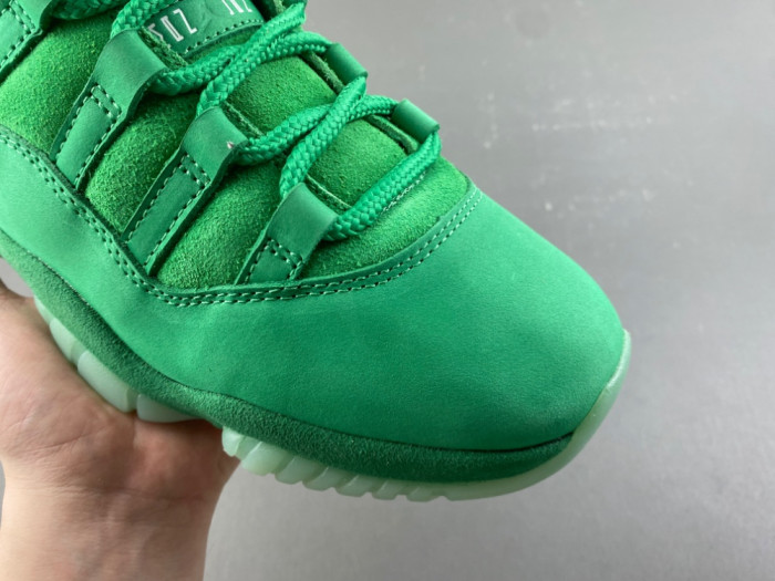 Air Jordan 11 Green lQ5700-900