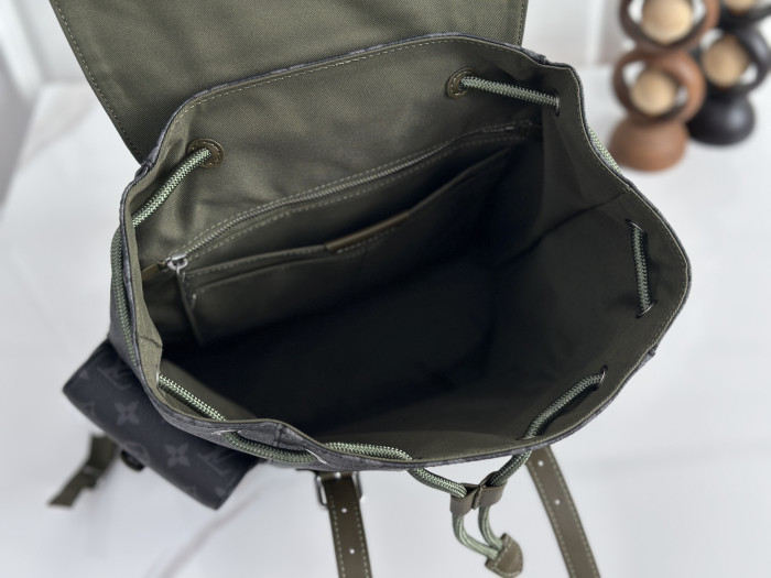 L1VV Backpack-38*44*12.5CM