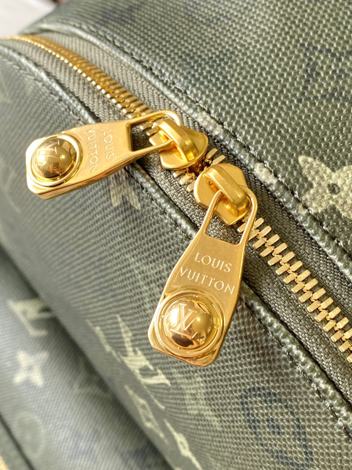 L1VV Backpack-29*38*20CM