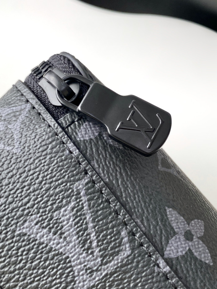 L1VV BAG-18.5 x 11 x 6.5cm