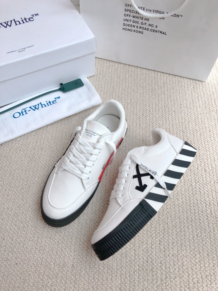 OFF-WHITE Low Vulcanized Leather Shoes