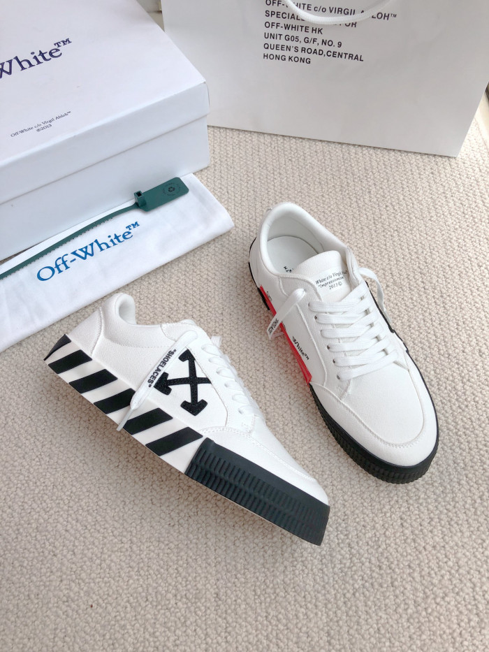 OFF-WHITE Low Vulcanized Leather Shoes