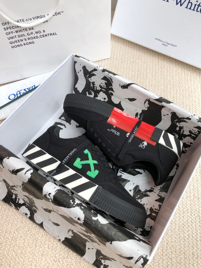 OFF-WHITE Low Vulcanized Leather Shoes
