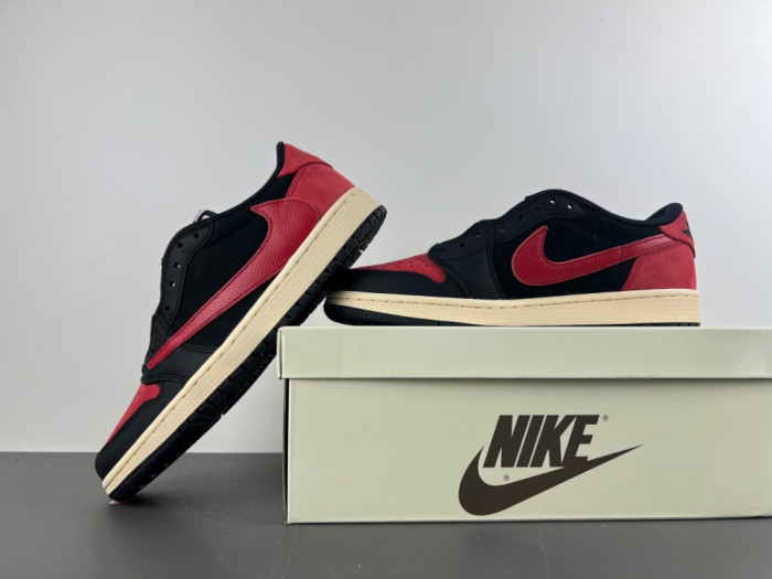 Travis Scott x Air Jordan 1 Low Top DM7866-061