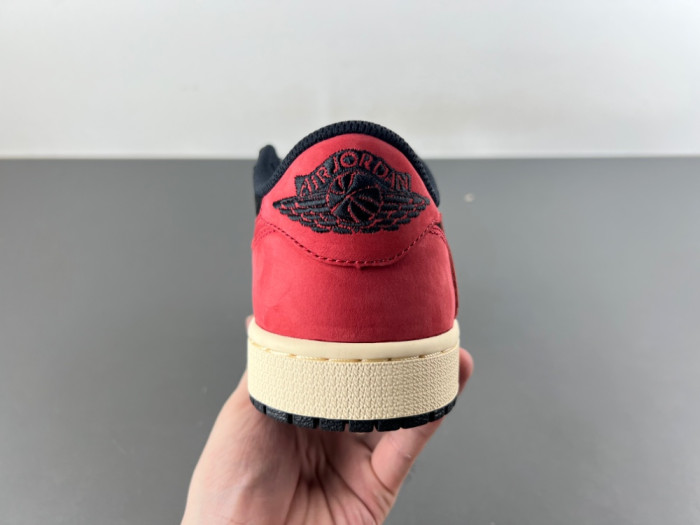 Travis Scott x Air Jordan 1 Low Top DM7866-061