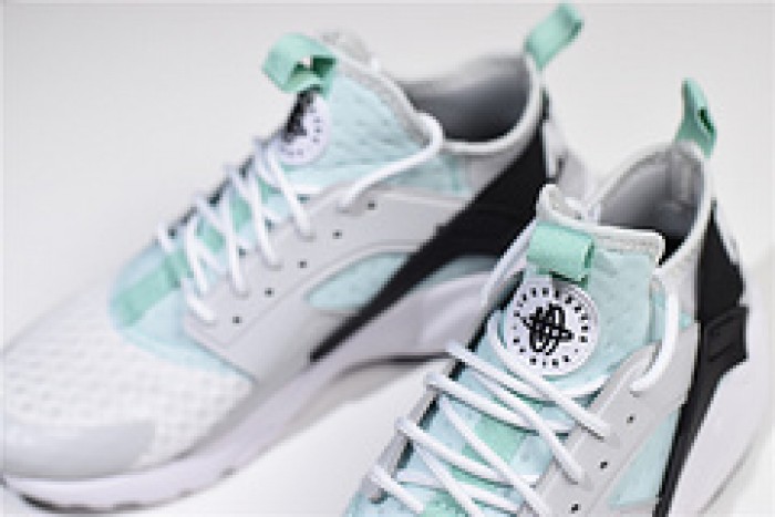 Nike Air Huarache Run Run Ultra Platinum 819685-006