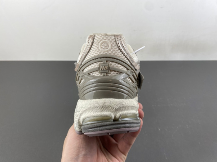 New Balance 1906A "Arid Stone" U19063VV
