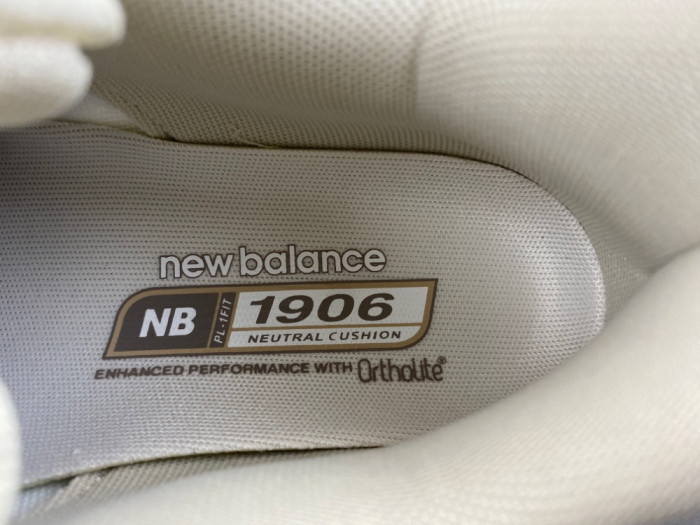 New Balance 1906A "Arid Stone" U19063VV