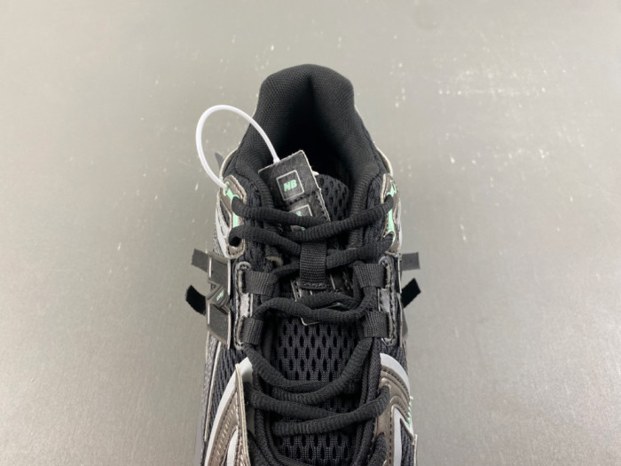 New Balance 1906R U19063Y0