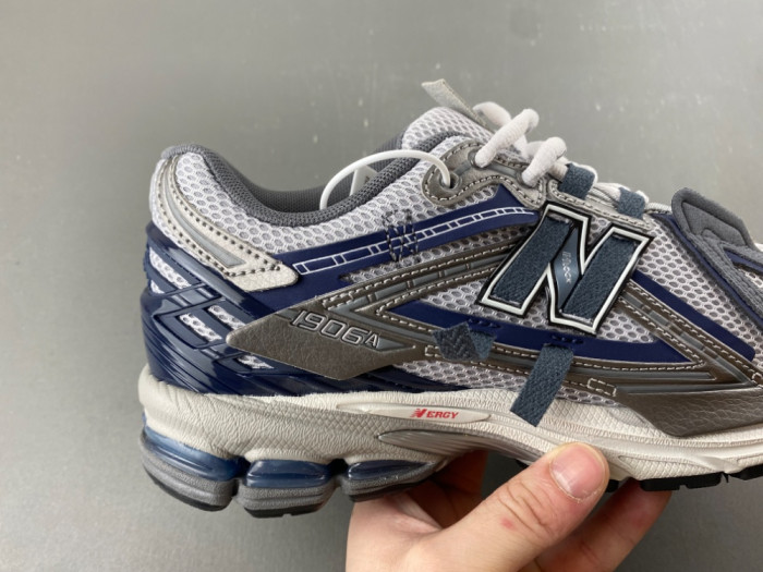 New Balance 1906A Graphite Magic Blue U19064F6