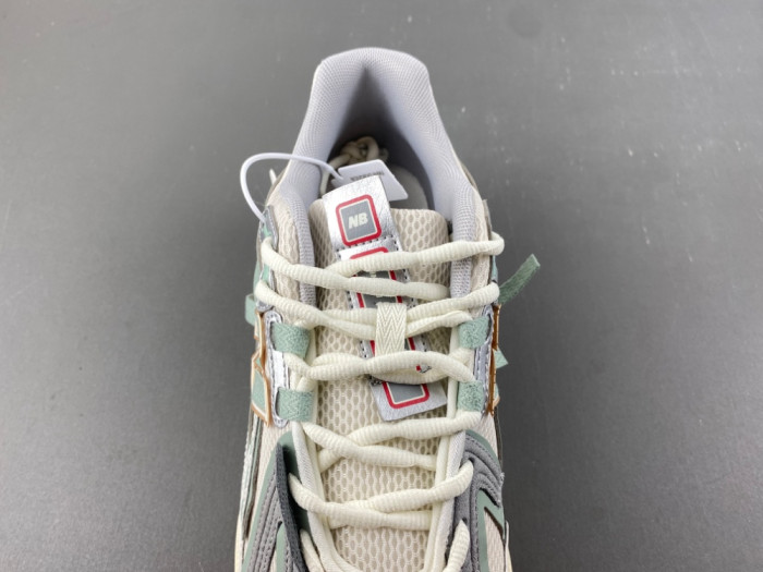 New Balance 1906A Tech Explosion Sea Salt Lone Star Grey U19065DY