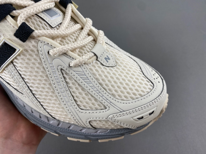 New Balance 1906R Cordura Tan Black U1906ROC