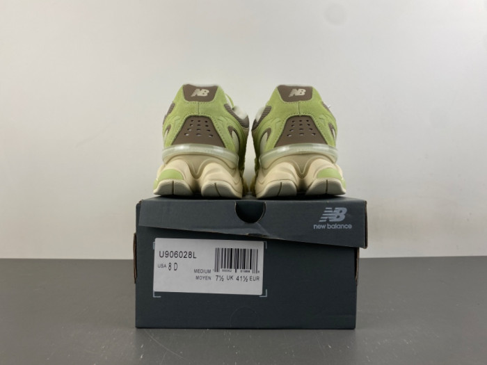 New Balance Wmns 9060R 