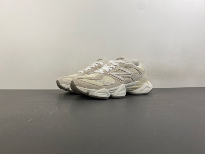 New Balance 9060 mesh-panelled U906029Y