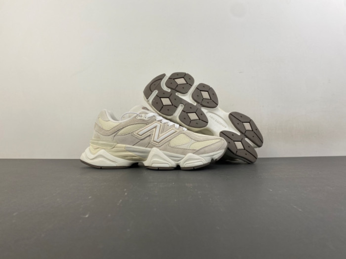 New Balance 9060 mesh-panelled U906029Y