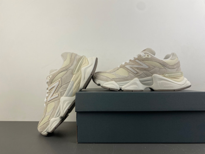 New Balance 9060 mesh-panelled U906029Y