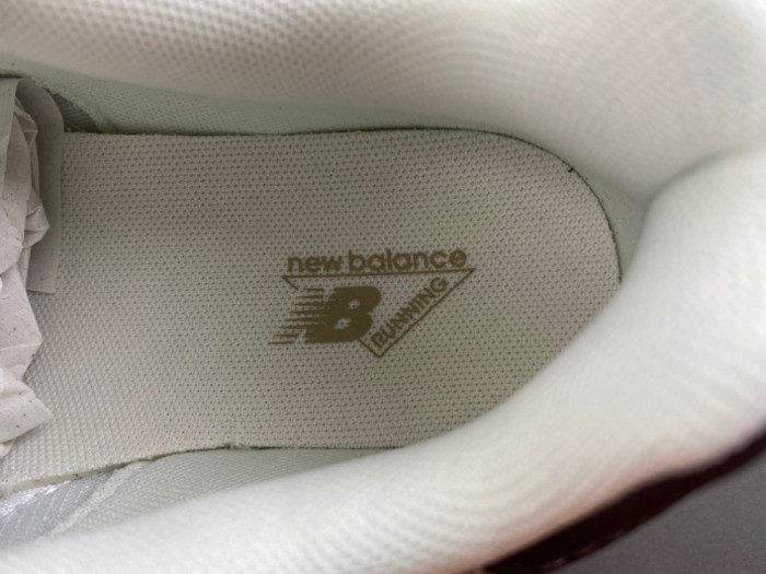 New Balance 9060 Thunder Brown Stonewear U90602JK