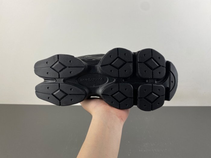 New Balance 9060R Black U90603BQ