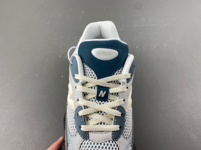 New Balance 9060 U90603GS