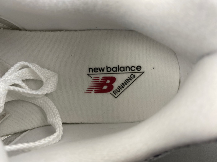 New Balance 9060 Red/White/Blue U90603MT