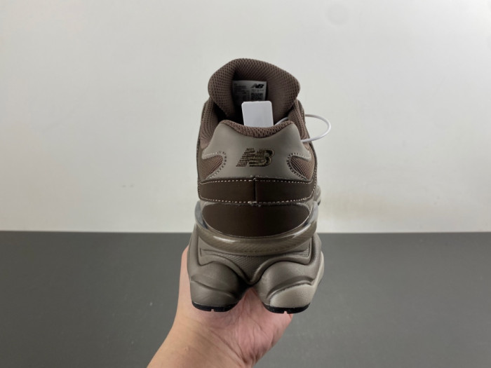 New Balance 9060 Mono Cortado U9060493