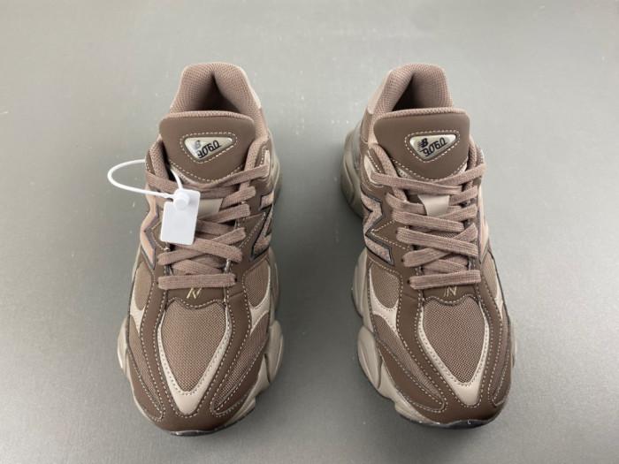 New Balance 9060 Mono Cortado U9060493