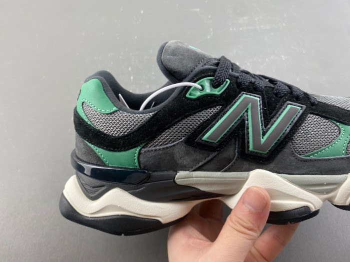 New Balance 9060 "Black Outfield" U906054Q