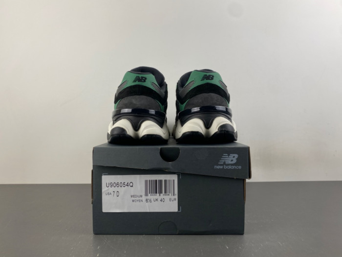 New Balance 9060 "Black Outfield" U906054Q