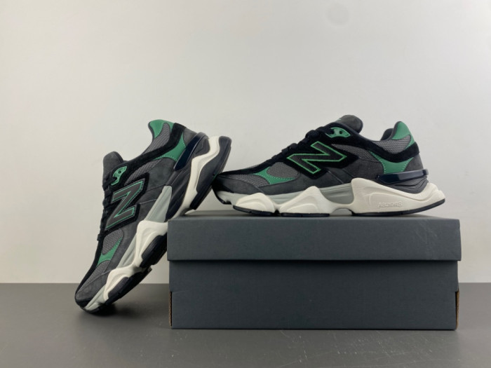 New Balance 9060 "Black Outfield" U906054Q
