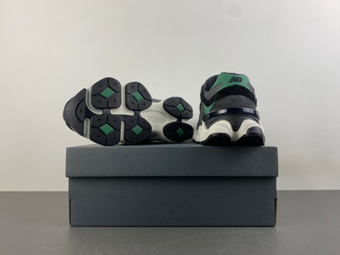 New Balance 9060 "Black Outfield" U906054Q