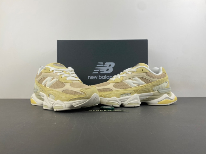 New Balance Wmns 9060R 