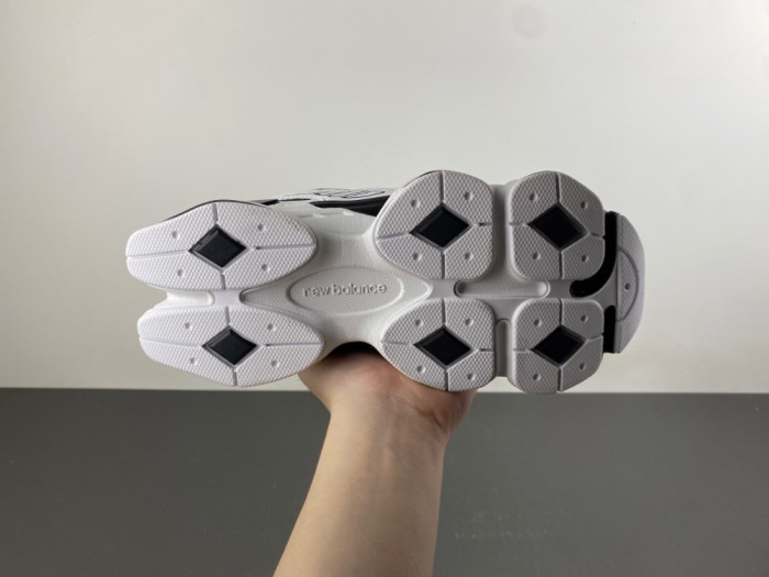 New Balance 9060R Black White U906076M