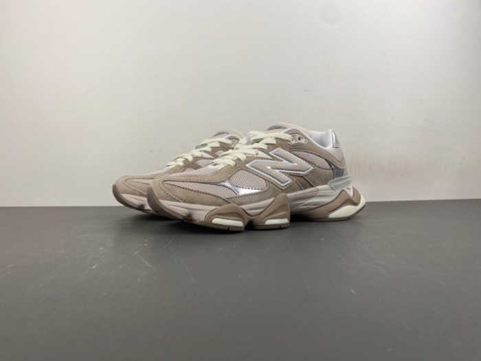 New Balance 9060 Moonbeam Silver Metallic Driftwood U9060ERM