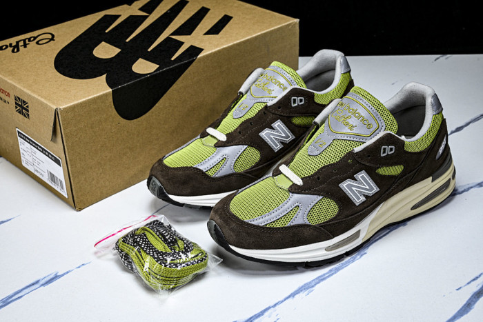 New Balance 991v2 MiUK Daniëlle Cathari x Kith Reverse Matcha U991CK2