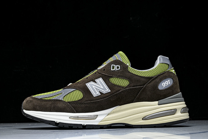 New Balance 991v2 MiUK Daniëlle Cathari x Kith Reverse Matcha U991CK2