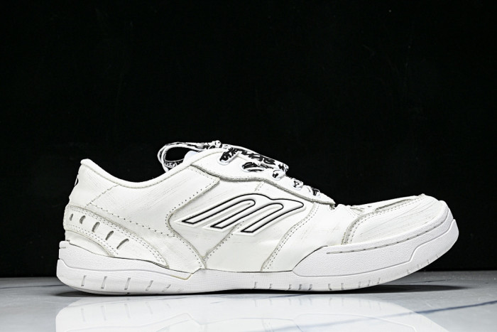 Balen Hamptons Worn-Out WCURB9141White